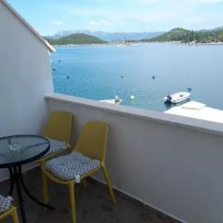 Apartment Seafront Kreso